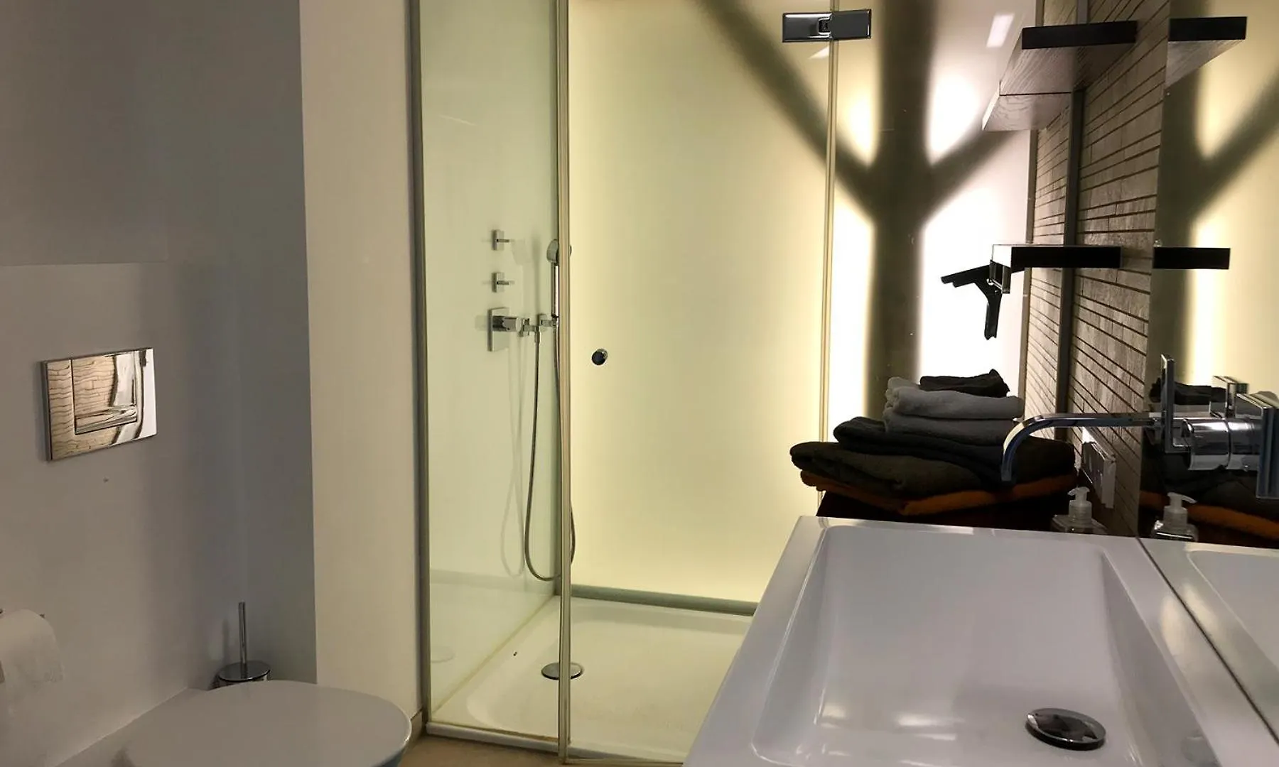 Ferienwohnung Insel-Loft - Maisonette Auf Der Insel, Exklusiv Mit Dachterrasse Lindau  Appartamento Lindau (Bodensee)