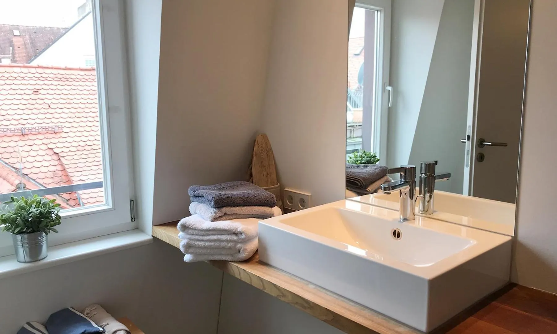 Ferienwohnung Insel-Loft - Maisonette Auf Der Insel, Exklusiv Mit Dachterrasse Lindau  0*, Lindau (Bodensee)