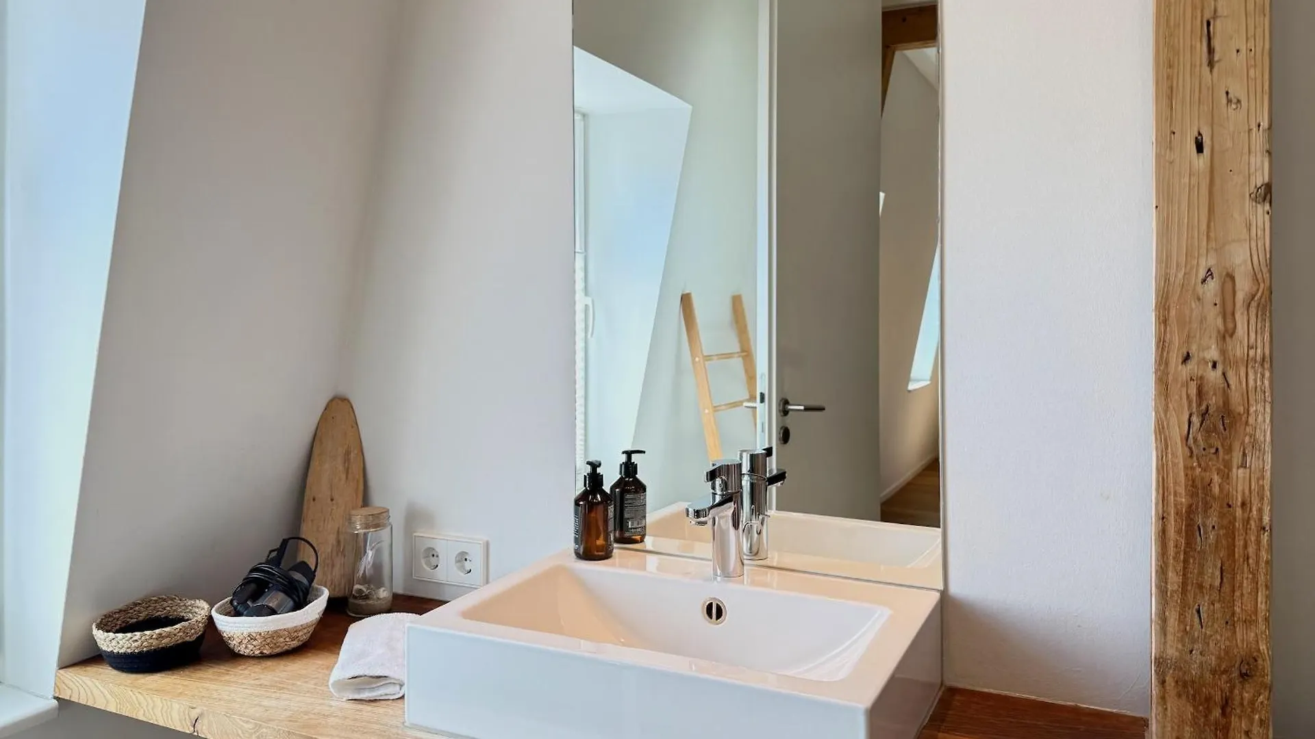 Ferienwohnung Insel-Loft - Maisonette Auf Der Insel, Exklusiv Mit Dachterrasse Lindau  Germania