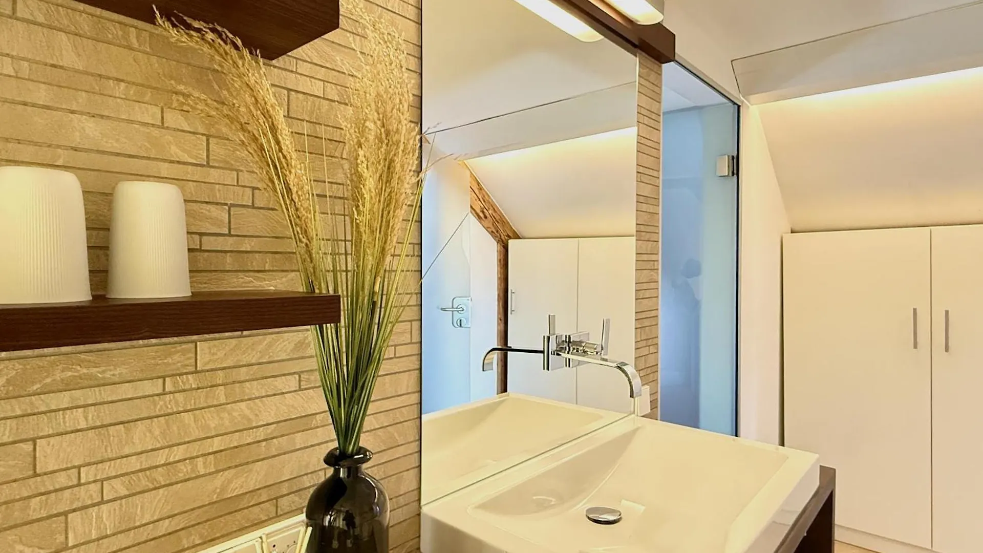 Appartamento Ferienwohnung Insel-Loft - Maisonette Auf Der Insel, Exklusiv Mit Dachterrasse Lindau  Germania